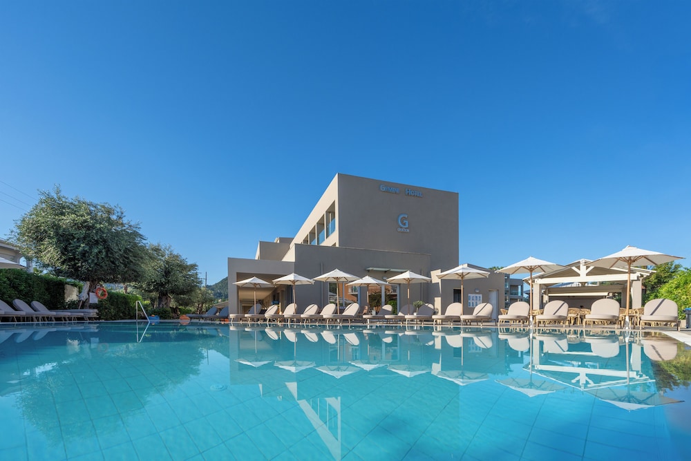 CNic Gemini Hotel — Main photo in Moraitika, Ionian Islands
