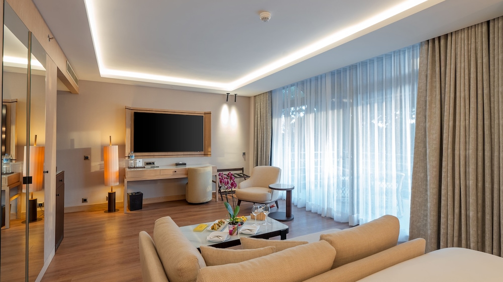 Gloria Golf Resort - All Inclusive — Rooms in Belek