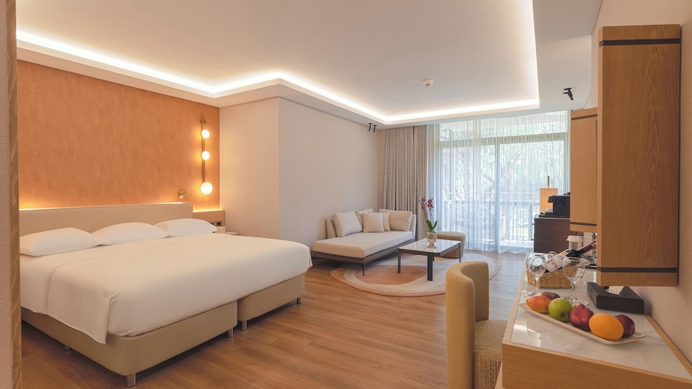 Gloria Golf Resort - All Inclusive — Rooms in Belek