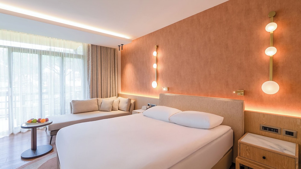Gloria Golf Resort - All Inclusive — Rooms in Belek