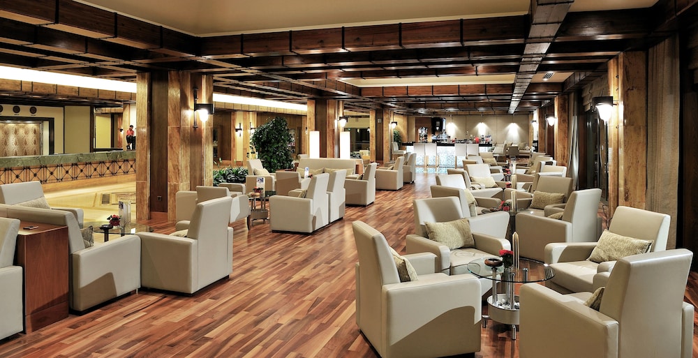 Gloria Golf Resort - All Inclusive — Restaurant in Belek