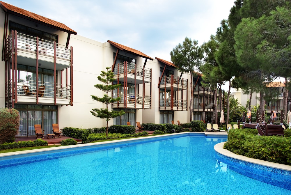 Gloria Golf Resort - All Inclusive — Pool in Belek
