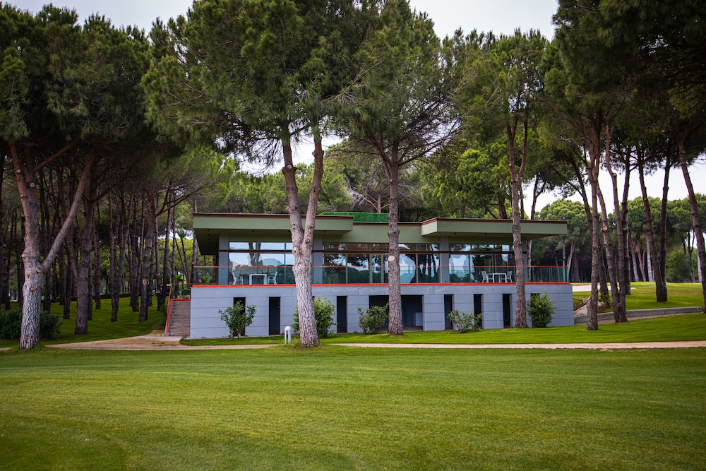 Gloria Golf Resort - All Inclusive — On-site activities in Belek