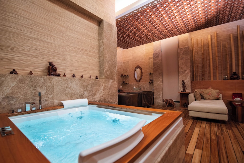 Gloria Golf Resort - All Inclusive — Facilities in Belek