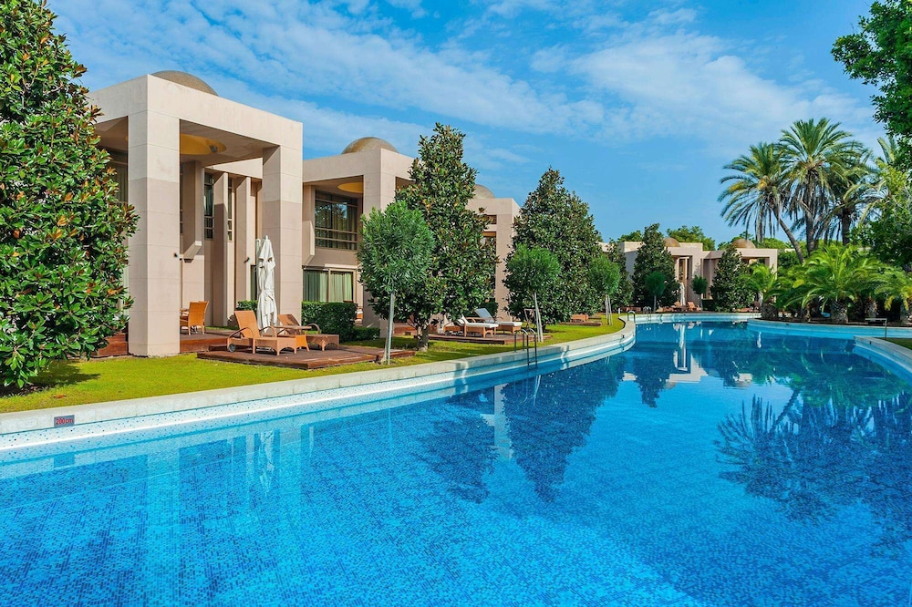 Gloria Serenity Resort - All Inclusive — Swimming pool in Belek