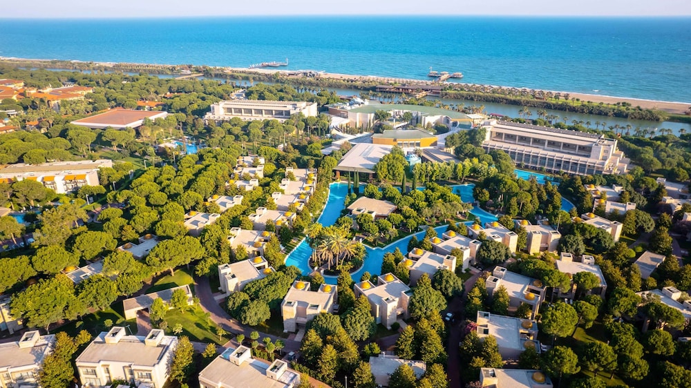 Gloria Serenity Resort - All Inclusive — Swimming pool in Belek