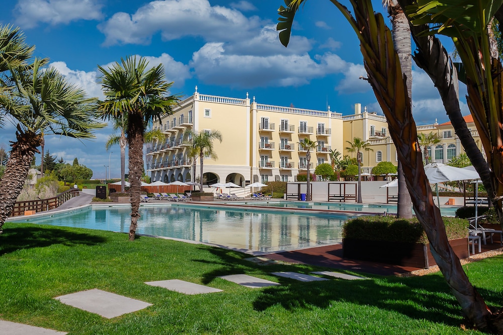 Domes Lake Algarve, Autograph Collection — Swimming pool in Vilamoura, Faro