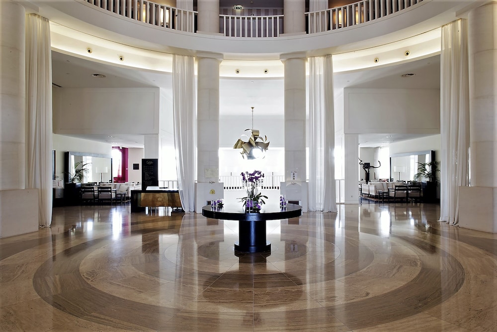 Domes Lake Algarve, Autograph Collection — Hotel building in Vilamoura, Faro