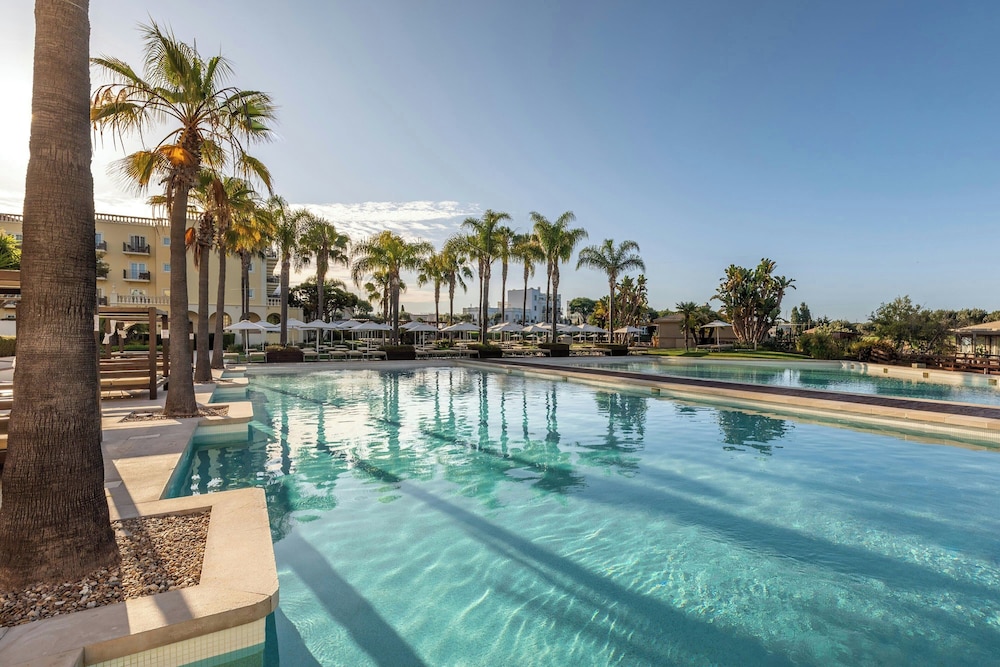 Domes Lake Algarve, Autograph Collection — Swimming pool in Vilamoura, Faro