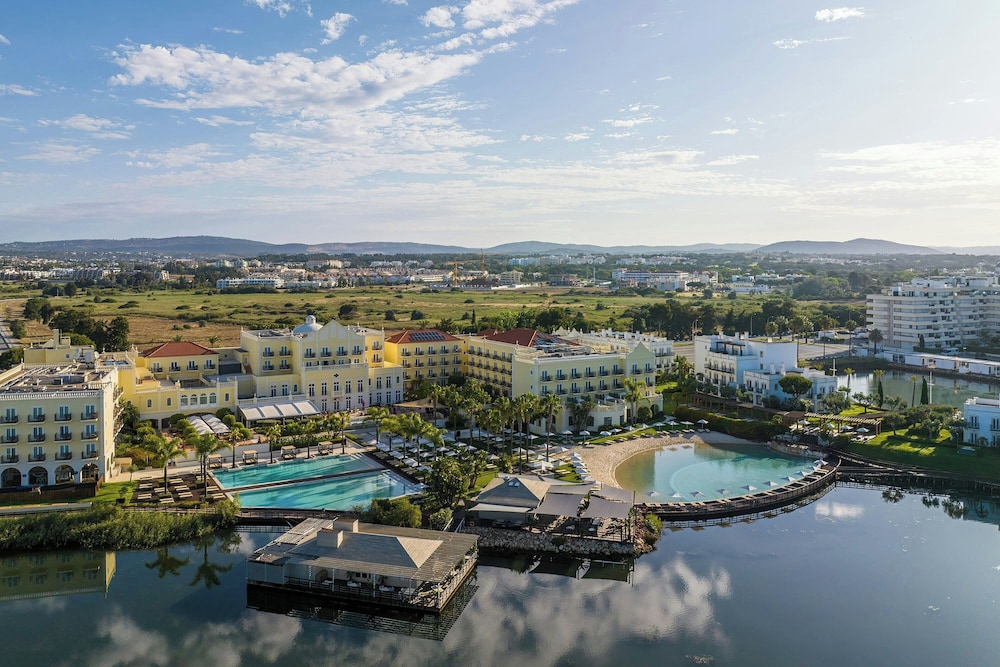 Domes Lake Algarve, Autograph Collection — Hotel building in Vilamoura, Faro