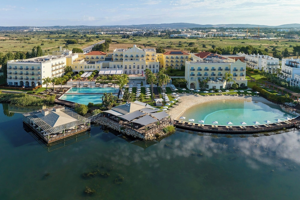 Domes Lake Algarve, Autograph Collection — Hotel building in Vilamoura, Faro