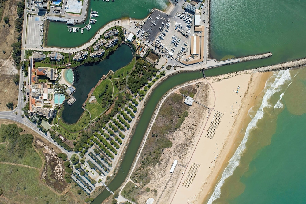 Domes Lake Algarve, Autograph Collection — Attractions in the area in Vilamoura, Faro