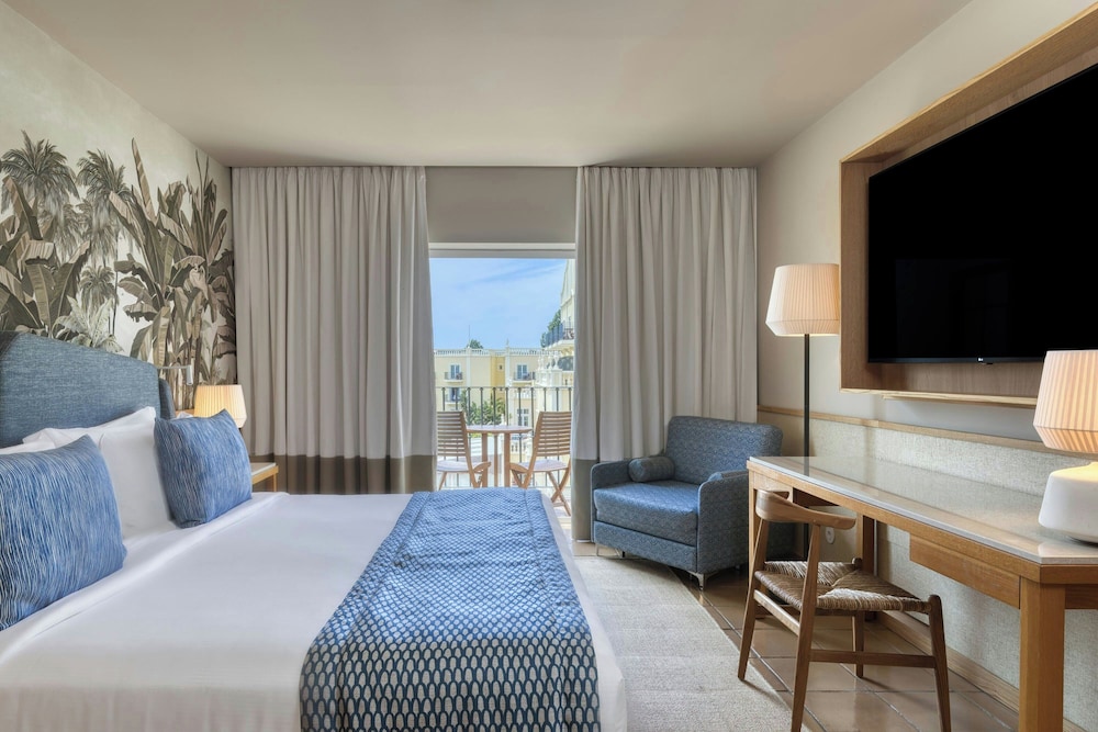 Domes Lake Algarve, Autograph Collection — Hotel rooms in Vilamoura, Faro