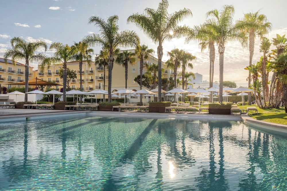 Domes Lake Algarve, Autograph Collection — Swimming pool in Vilamoura, Faro