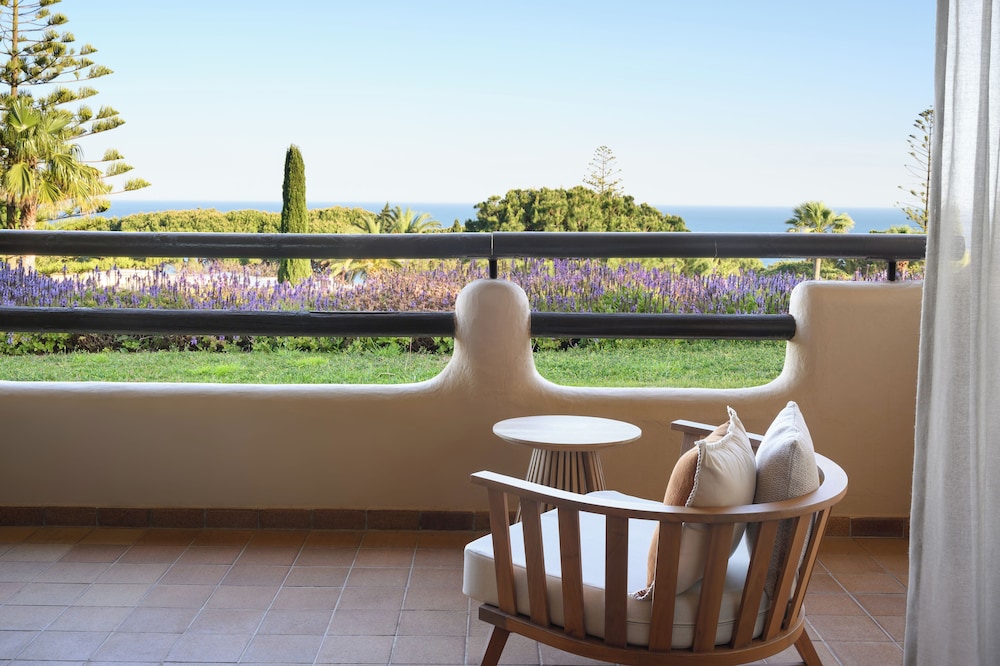 Vilalara Grand Hotel Algarve — Hotel rooms in Armação de Pêra, Faro