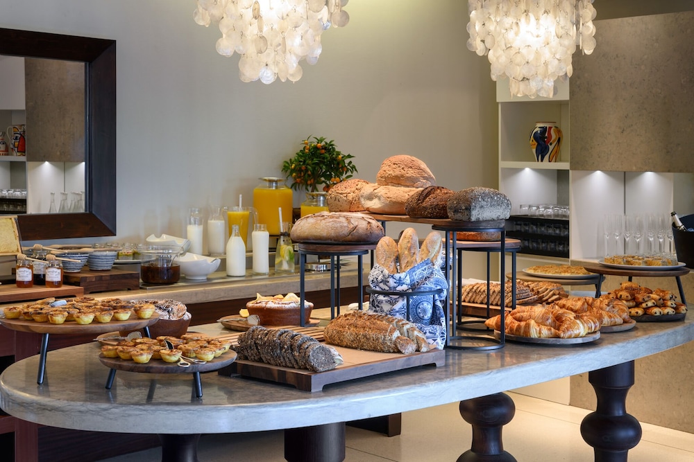 Vilalara Grand Hotel Algarve — Restaurant & bars in Armação de Pêra, Faro