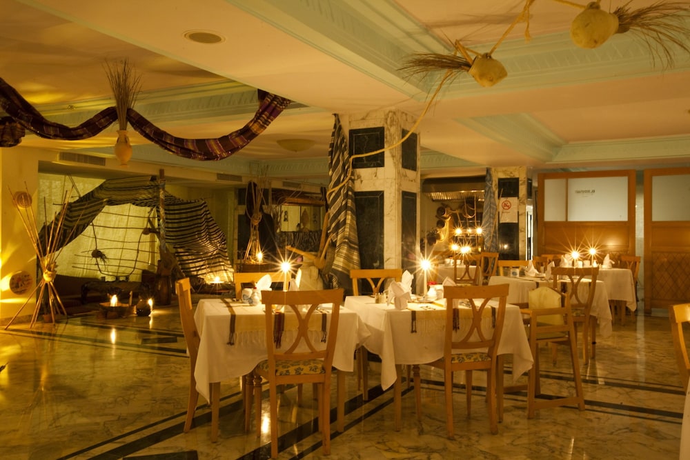 El Mouradi Djerba Menzel — Restaurant & bars in Aghir, Medenine