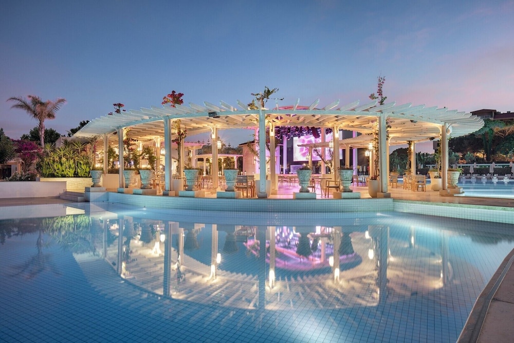 ELA Excellence Resort Belek — Restaurant & bars in Belek