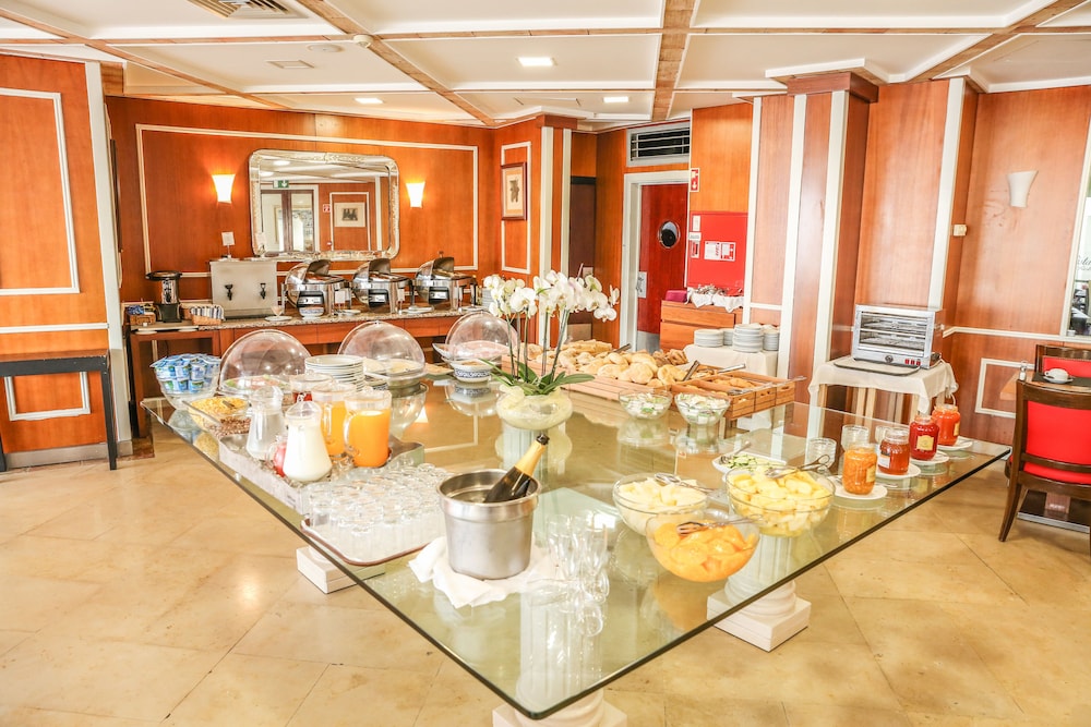 Belver Boa Vista Hotel & Spa - Adults Only — Restaurant & bars in Albufeira, Faro