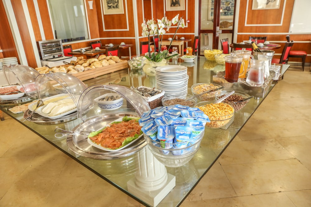 Belver Boa Vista Hotel & Spa - Adults Only — Restaurant & bars in Albufeira, Faro