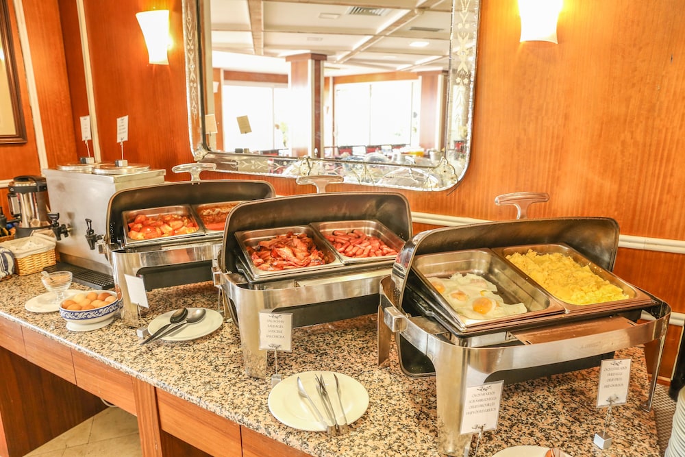 Belver Boa Vista Hotel & Spa - Adults Only — Restaurant & bars in Albufeira, Faro