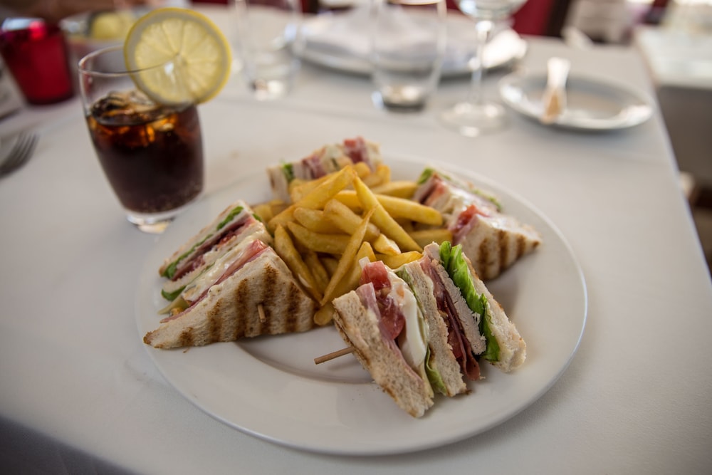 Belver Boa Vista Hotel & Spa - Adults Only — Restaurant & bars in Albufeira, Faro