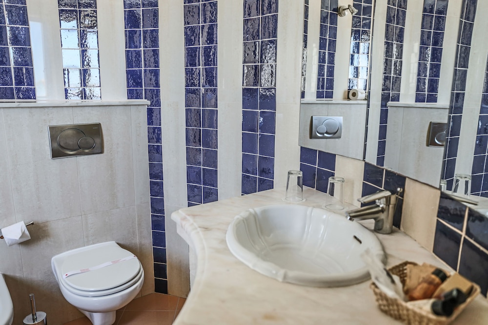 Belver Boa Vista Hotel & Spa - Adults Only — Hotel rooms in Albufeira, Faro