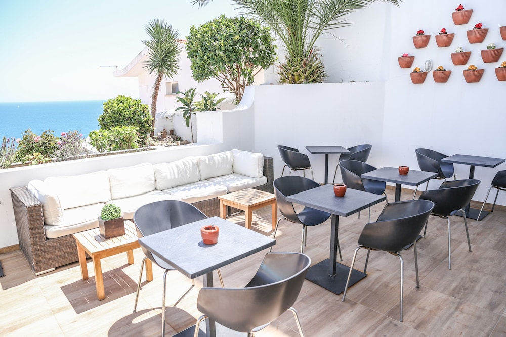 Belver Boa Vista Hotel & Spa - Adults Only — Restaurant & bars in Albufeira, Faro