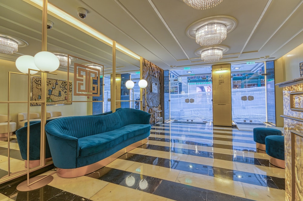 Hotel Borges Chiado — Hotel building in Lisbon, Lisboa