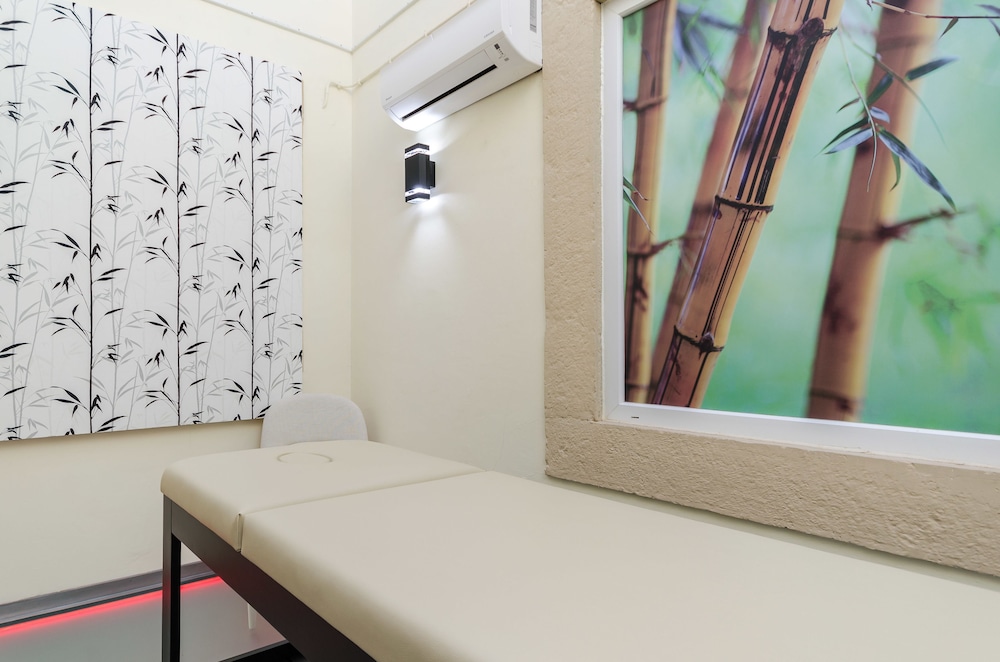Hotel Borges Chiado — Spa in Lisbon, Lisboa