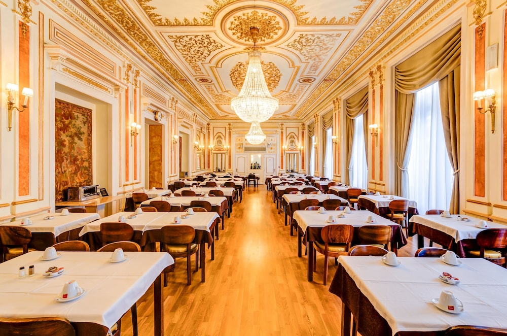 Hotel Borges Chiado — Restaurant & bars in Lisbon, Lisboa