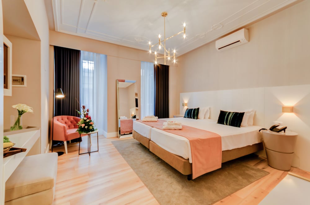 Hotel Borges Chiado — Hotel rooms in Lisbon, Lisboa