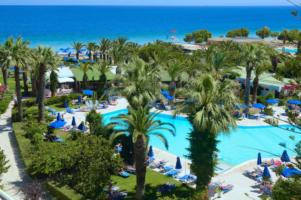 Blue Horizon Hotel — Swimming pool in Ialyssos, South Aegean