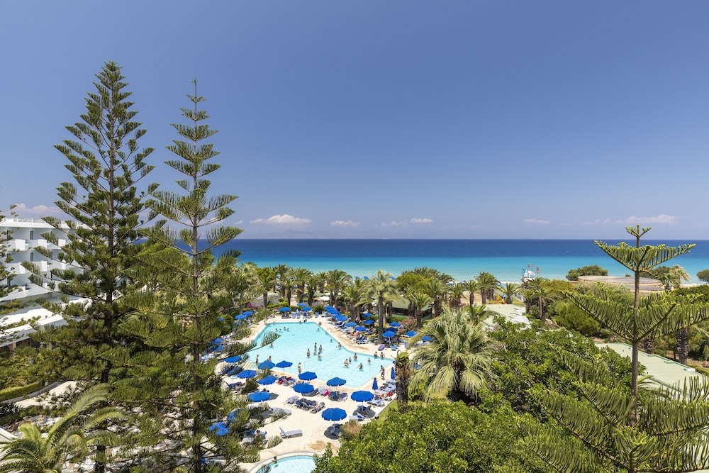 Blue Horizon Hotel — Swimming pool in Ialyssos, South Aegean