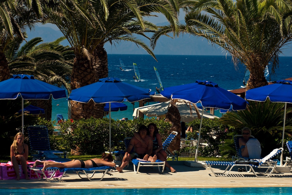 Blue Horizon Hotel — Beach in Ialyssos, South Aegean