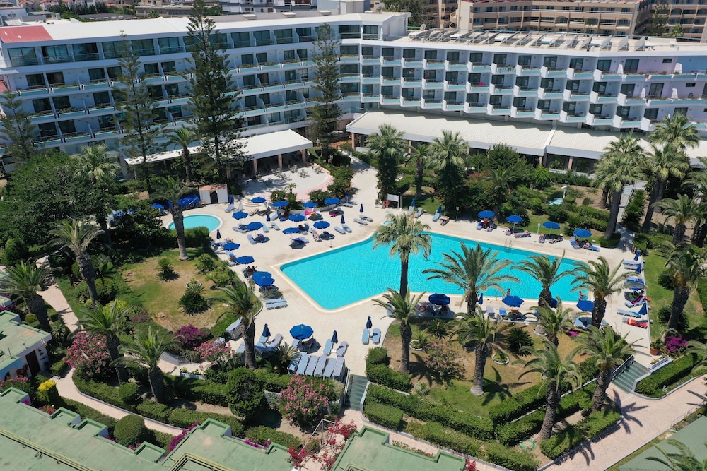 Blue Horizon Hotel — Main photo in Ialyssos, South Aegean