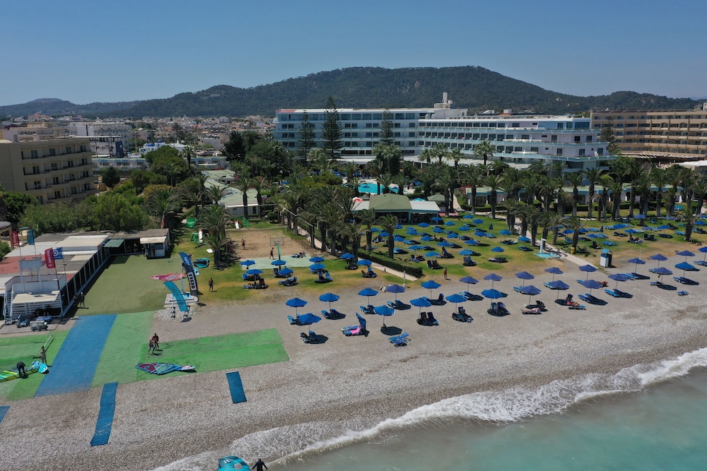 Blue Horizon Hotel — Beach in Ialyssos, South Aegean