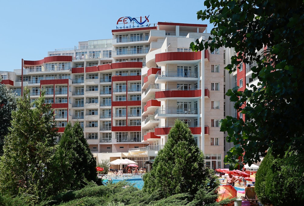 Hotel Fenix — Hotel building in Sunny Beach, Burgas Region
