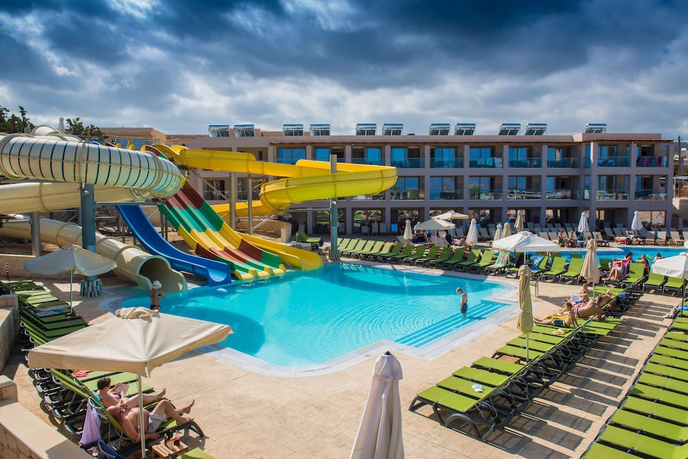 Gouves Water Park Holiday Resort — Attractions for children in Gouves