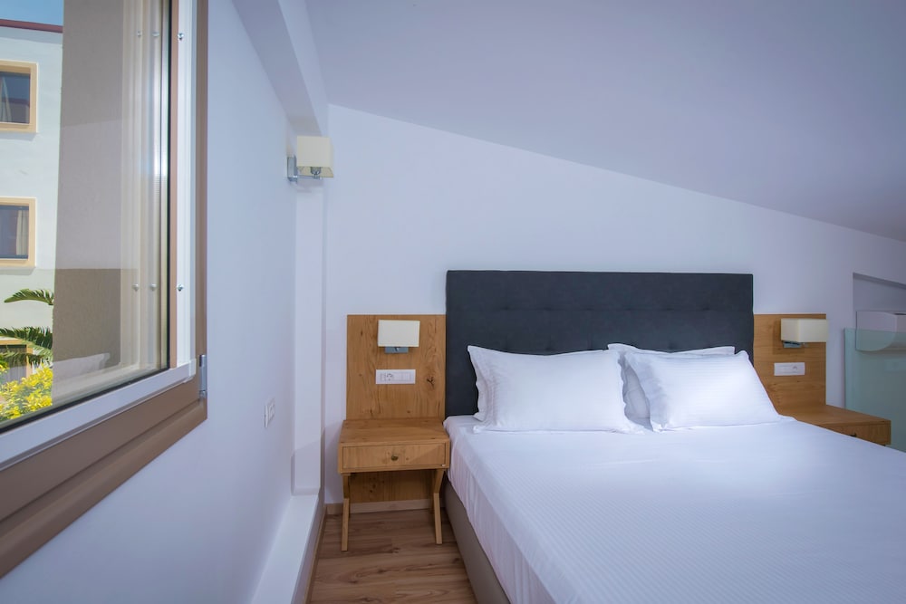 Gouves Water Park Holiday Resort — Hotel rooms in Gouves