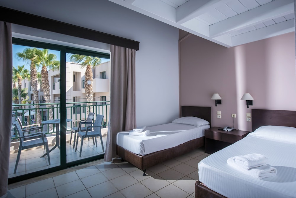 Gouves Water Park Holiday Resort — Hotel rooms in Gouves