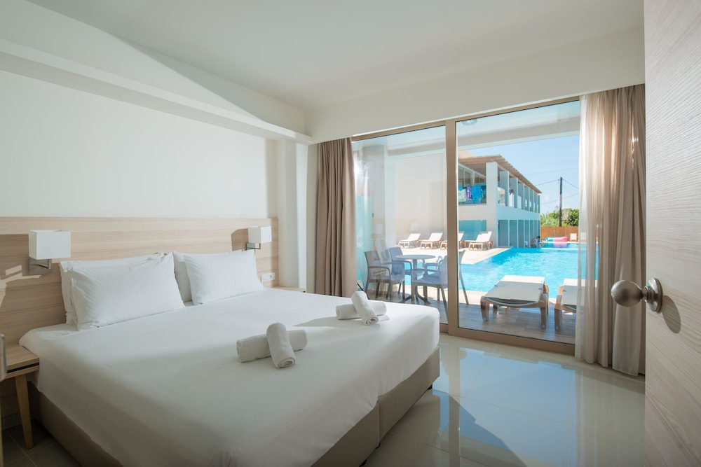 Gouves Water Park Holiday Resort — Hotel rooms in Gouves