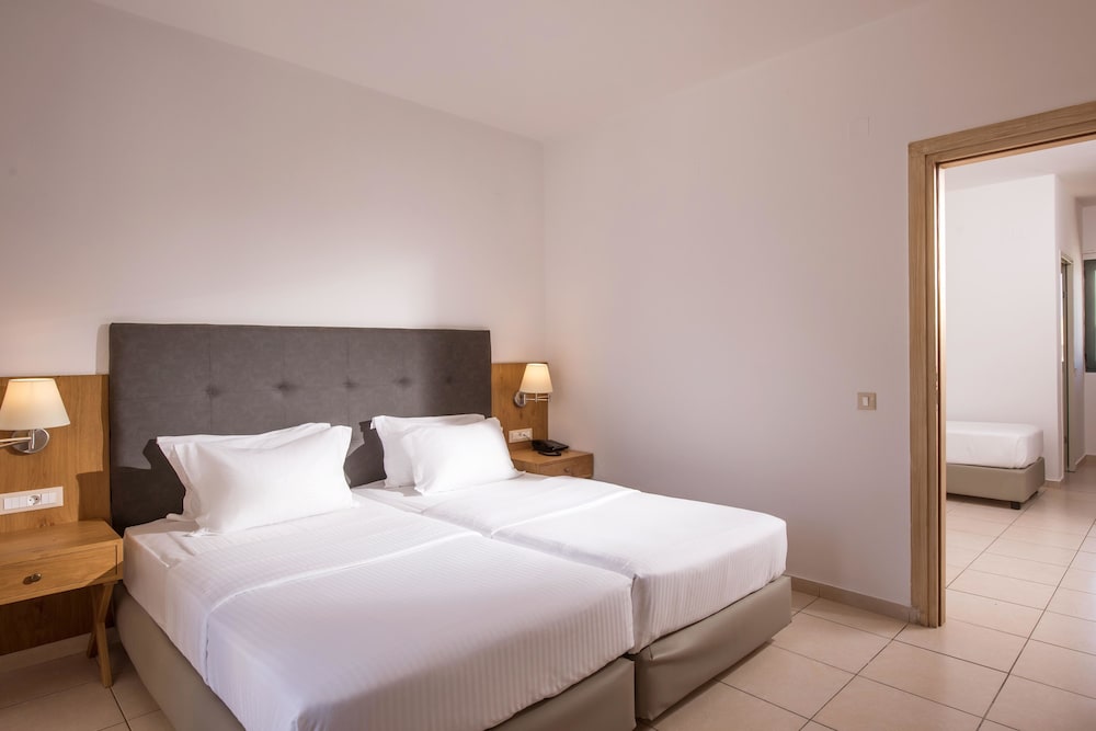 Gouves Water Park Holiday Resort — Hotel rooms in Gouves