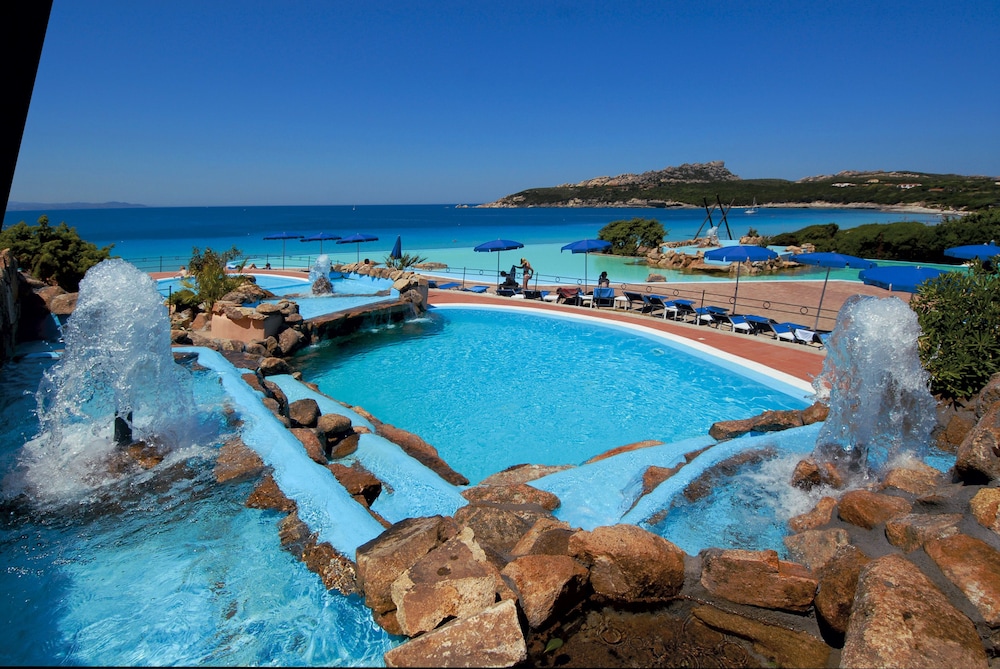 COLONNA GRAND HOTEL CAPO TESTA, a Colonna Luxury Beach Hotel, Santa Teresa Sardegna - zdjęcie 4