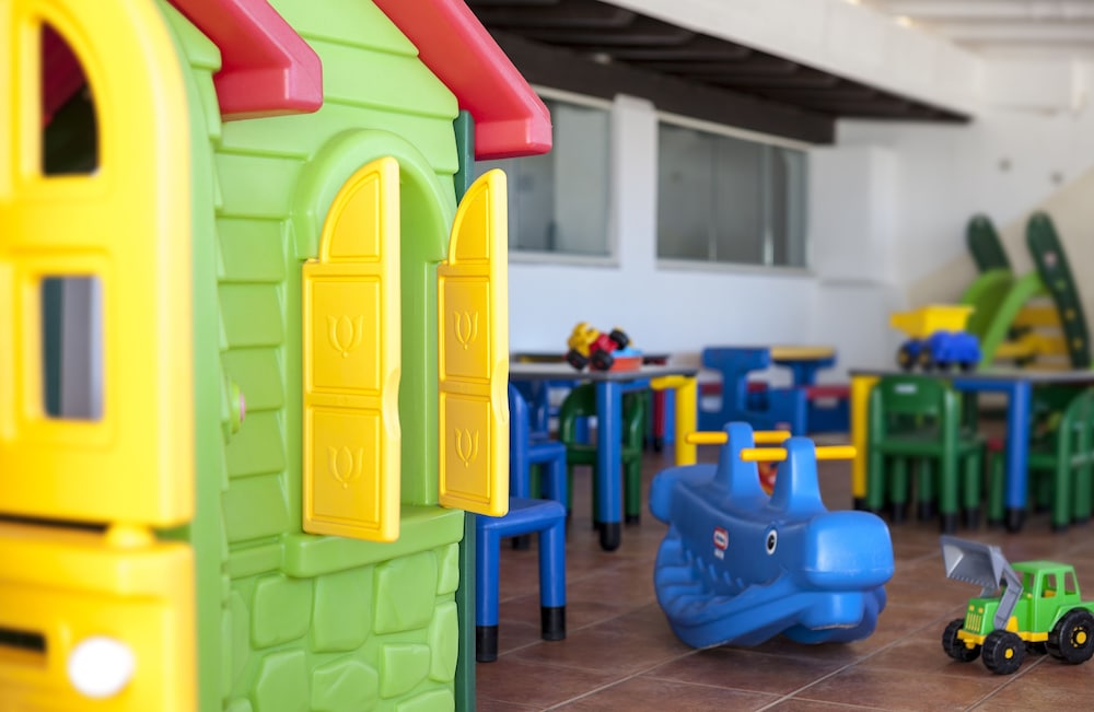 COLONNA GRAND HOTEL CAPO TESTA, a Colonna Luxury Beach Hotel, Santa Teresa Sardegna — Attractions for children in Capo Testa, Sardinia