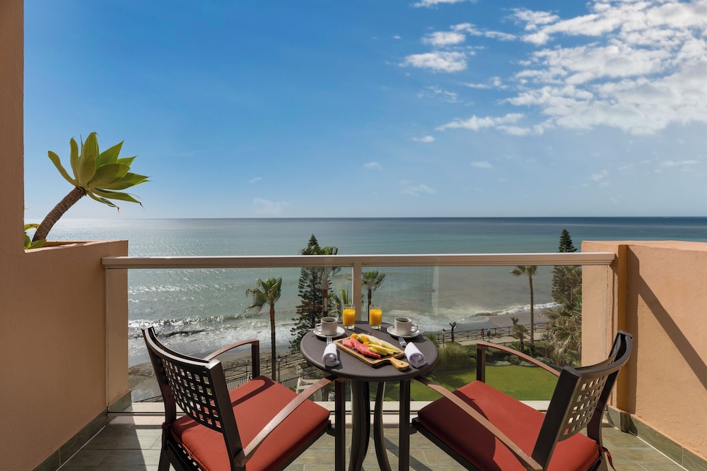 Gran Hotel Elba Estepona Thalasso & Spa — Hotel rooms in Estepona, Andalusia