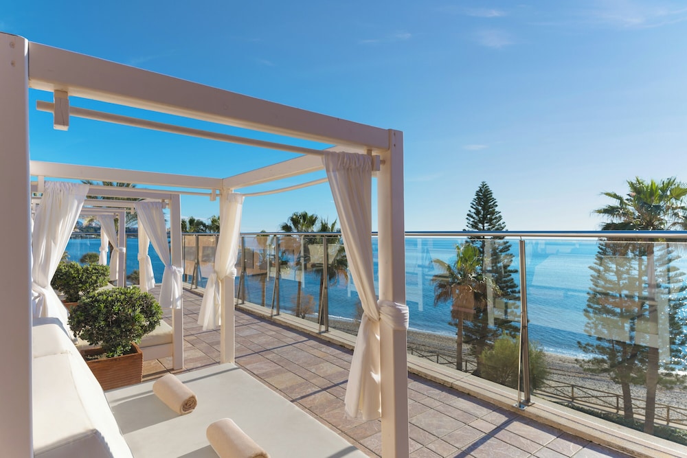Gran Hotel Elba Estepona Thalasso & Spa — Beach in Estepona, Andalusia