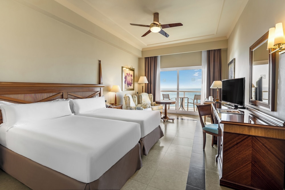 Gran Hotel Elba Estepona Thalasso & Spa — Hotel rooms in Estepona, Andalusia