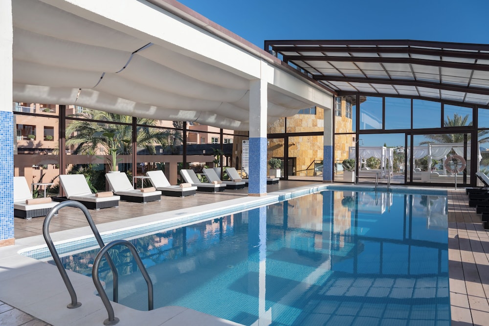 Gran Hotel Elba Estepona Thalasso & Spa — Swimming pool in Estepona, Andalusia
