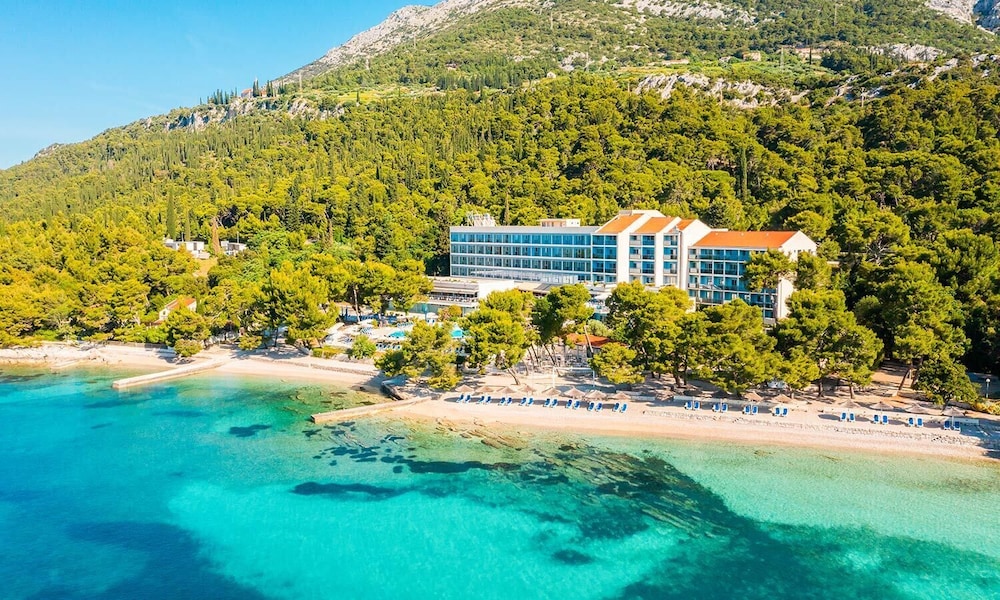 Aminess Vival Grand Azur Hotel — Beach in Orebić, Dubrovnik-Neretva